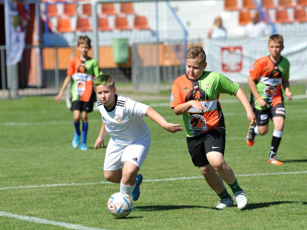 W Ostrowcu Świętokrzyskim triumfowała Siarka Tarnobrzeg. KSZO Galacticos na drugim i trzecim miejscu (zdjęcia)
