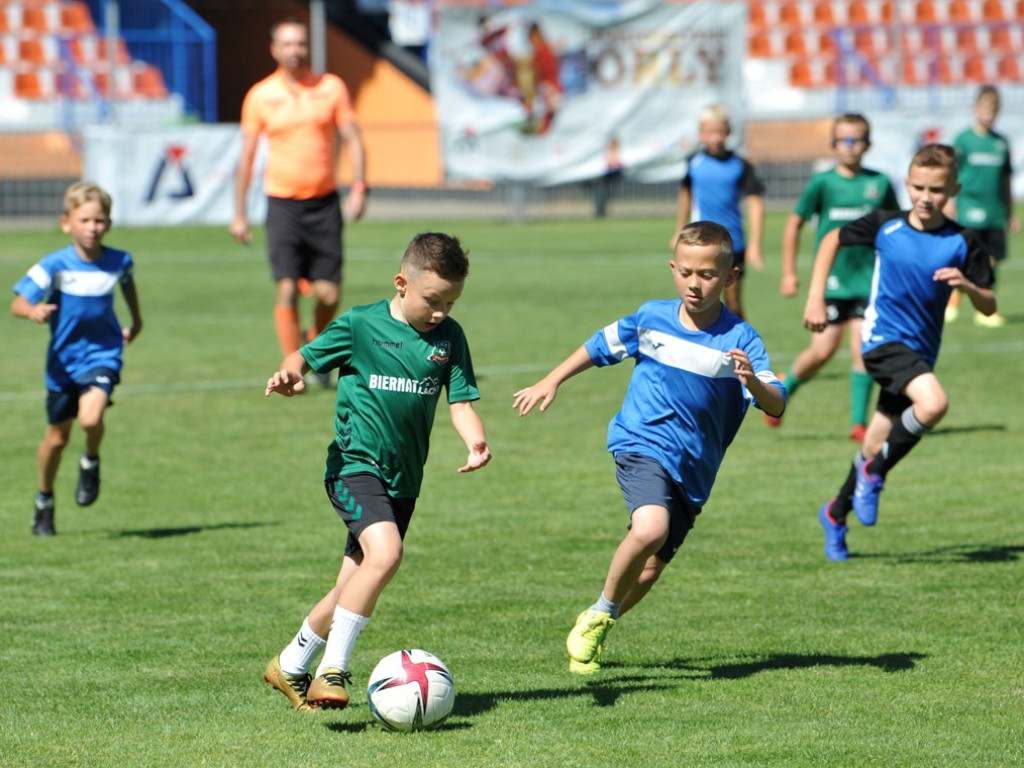 W Ostrowcu Świętokrzyskim triumfowała Siarka Tarnobrzeg. KSZO Galacticos na drugim i trzecim miejscu (zdjęcia)