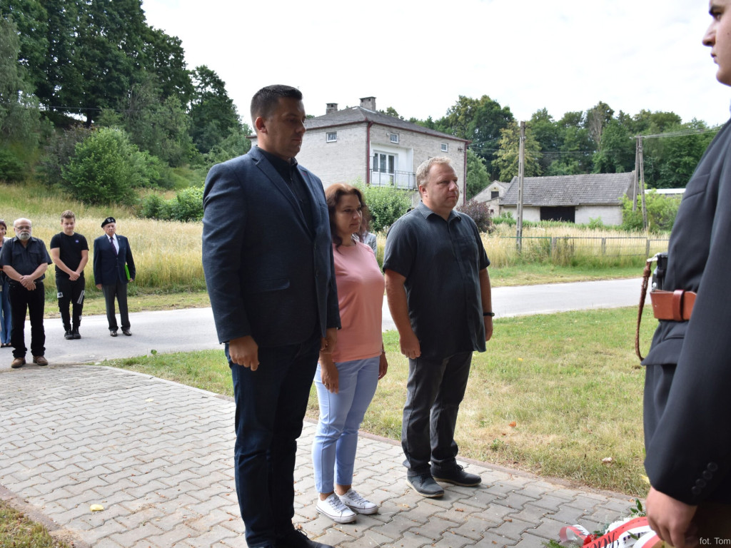 W hołdzie partyzantom Woli Grójeckiej