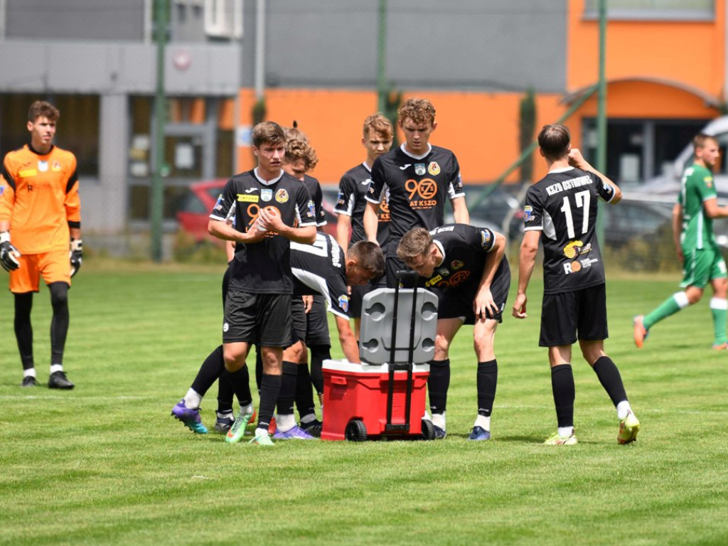 Mecz sparingowy. KSZO 1929 Ostrowiec Świętokrzyski - Wisłoka Dębica 2:0 (2:0).