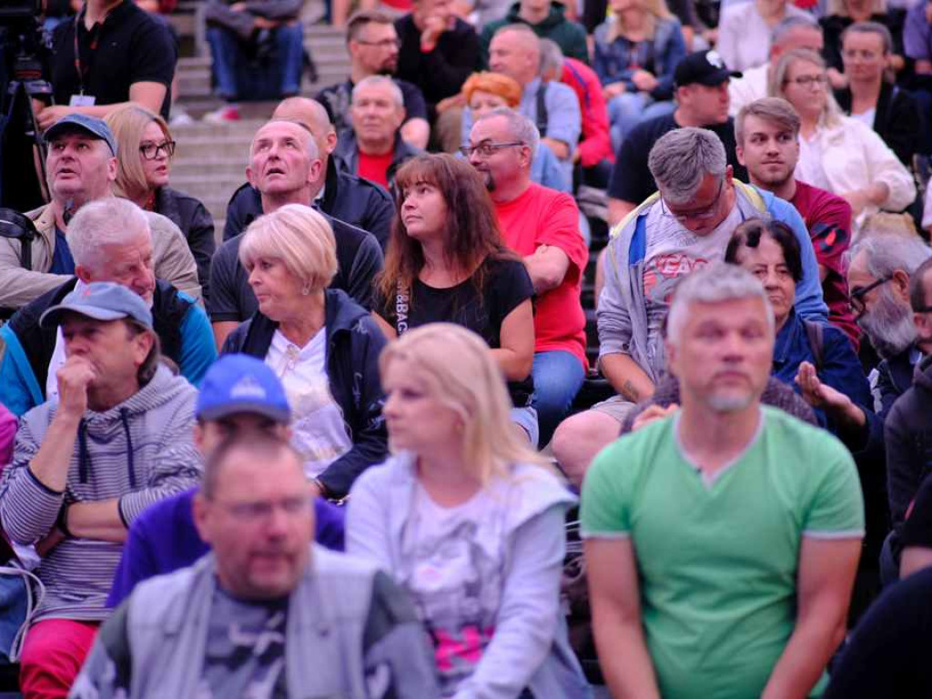 Wielki Ogień. Dzień drugi. Big Cyc nie zawiódł (zdjęcia, wideo)