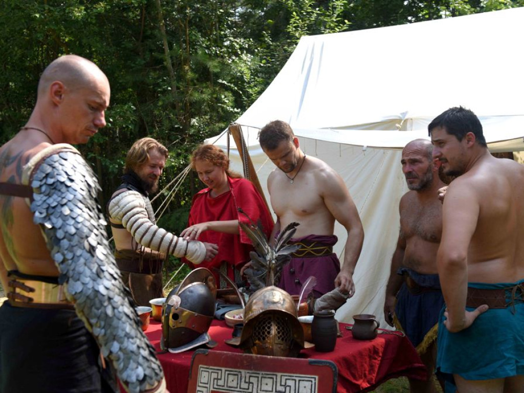 Chcesz poznać znaczenie krzemienia i żelaza  dla rozwoju cywilizacji? Zapraszamy na Ostrowiecki Festiwal Kultury Prehistorycznej i Antycznej