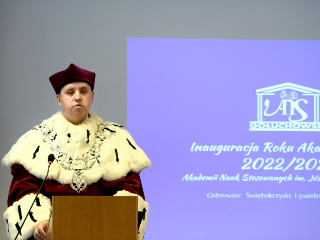 Inauguracja Roku Akademickiego 2022/23 w Akademii Nauk Stosowanych im. Józefa Gołuchowskiego w Ostrowcu Świętokrzyskim
