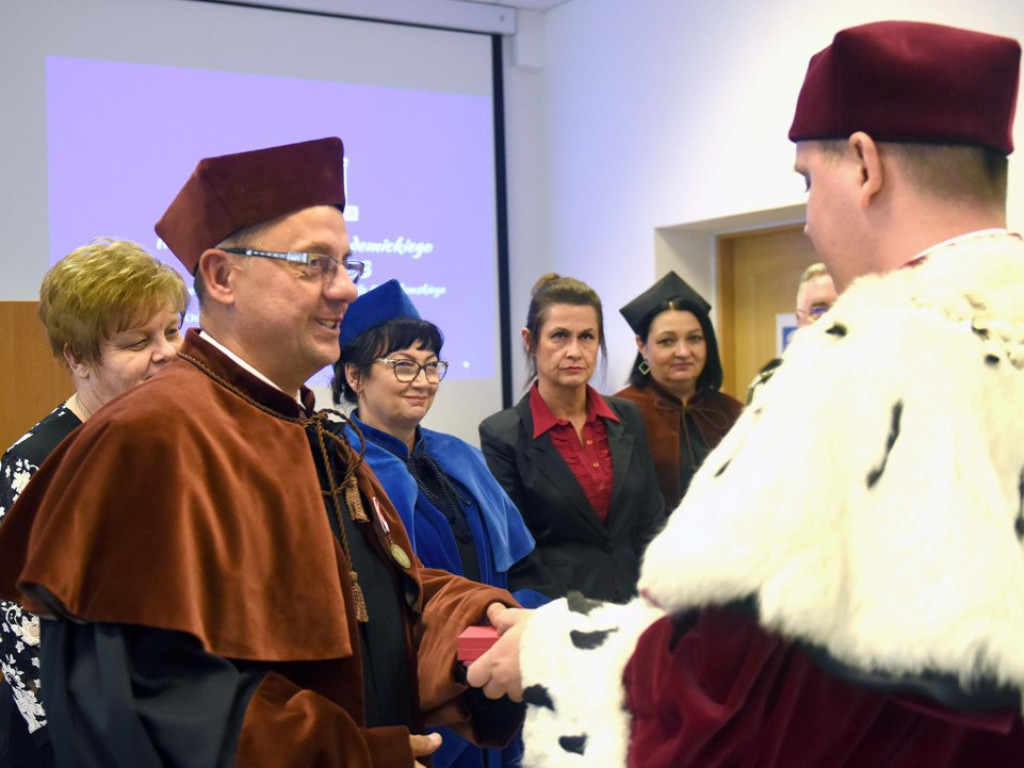Inauguracja Roku Akademickiego 2022/23 w Akademii Nauk Stosowanych im. Józefa Gołuchowskiego w Ostrowcu Świętokrzyskim