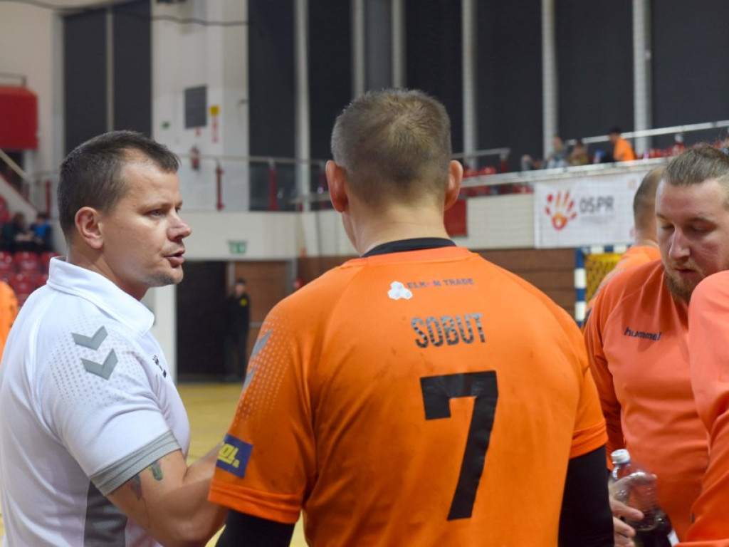 I liga piłki ręcznej mężczyzn. Grupa D. *KSZO Ostrowiec Świętokrzyski - KSSPR Końskie 24:26