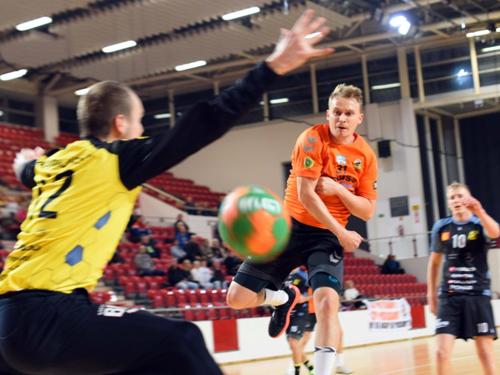 I liga piłki ręcznej mężczyzn. Grupa D. *KSZO Ostrowiec Świętokrzyski - KSSPR Końskie 24:26