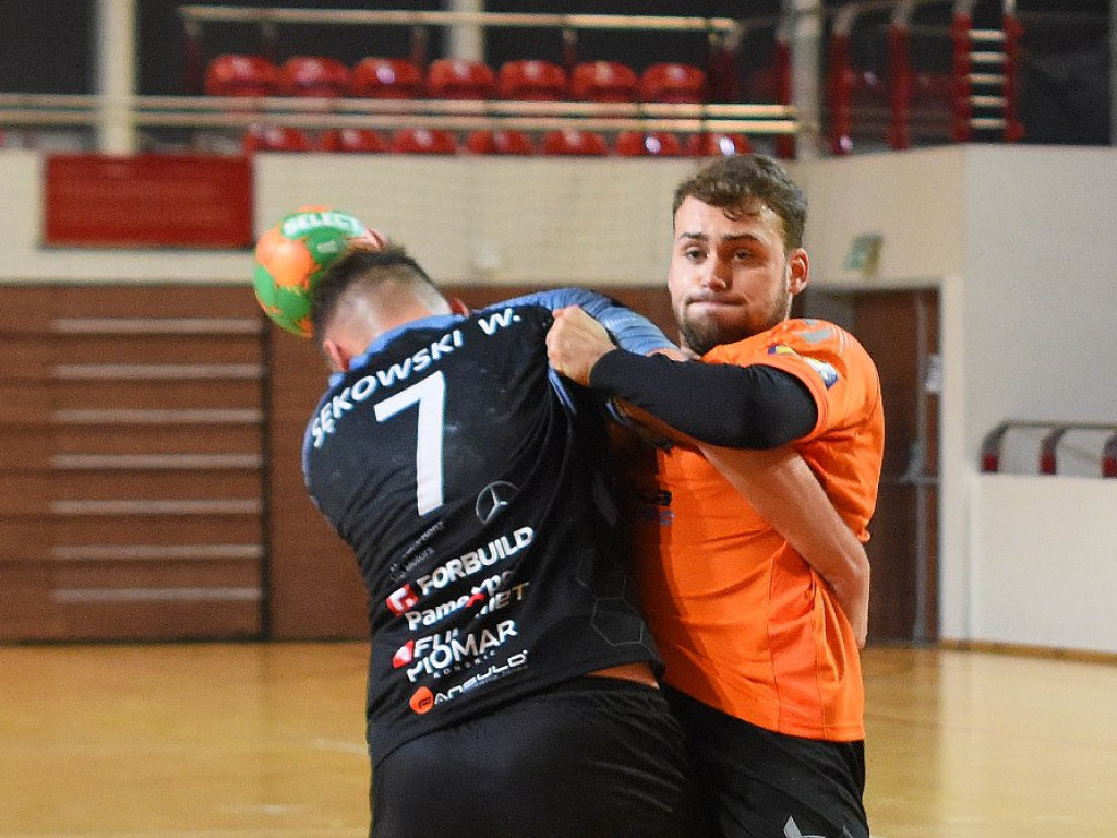 I liga piłki ręcznej mężczyzn. Grupa D. *KSZO Ostrowiec Świętokrzyski - KSSPR Końskie 24:26