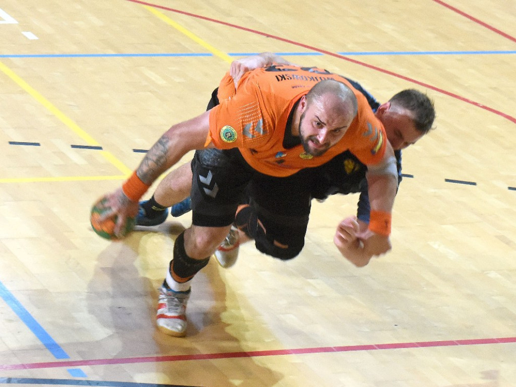 I liga piłki ręcznej mężczyzn. Grupa D. *KSZO Ostrowiec Świętokrzyski - KSSPR Końskie 24:26