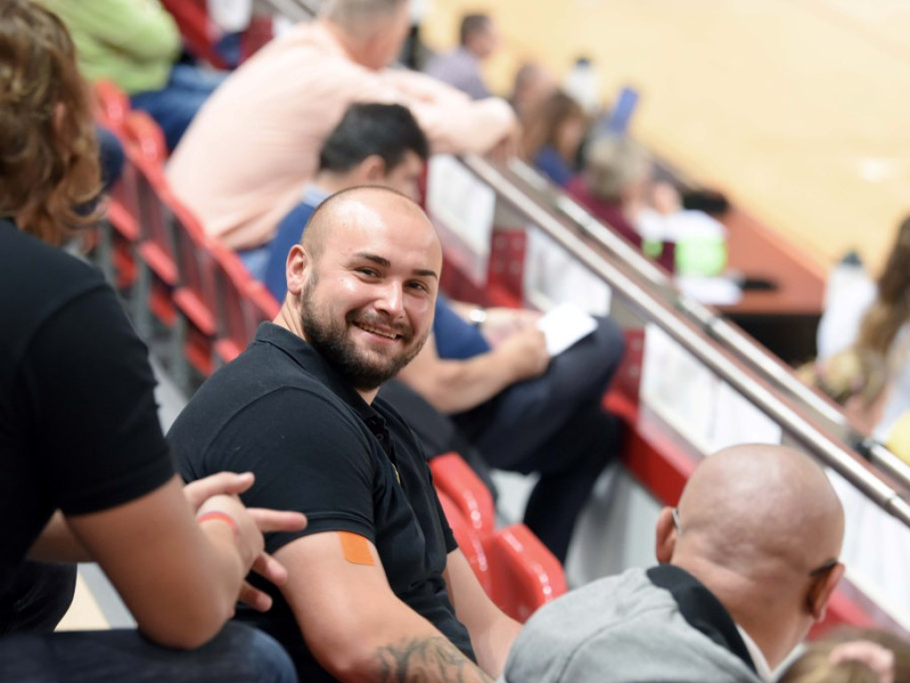 II liga siatkówki kobiet. Grupa IV. *KSZO SMS Ostrowiec Świętokrzyski - Maraton Krzeszowice 3:1