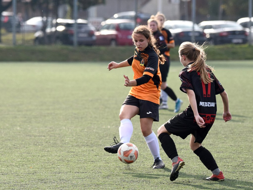 III liga piłkarska kobiet. Grupa IV. *KSZO 1929 Ostrowiec Świętokrzyski - Naprzód Sobolów 0:1