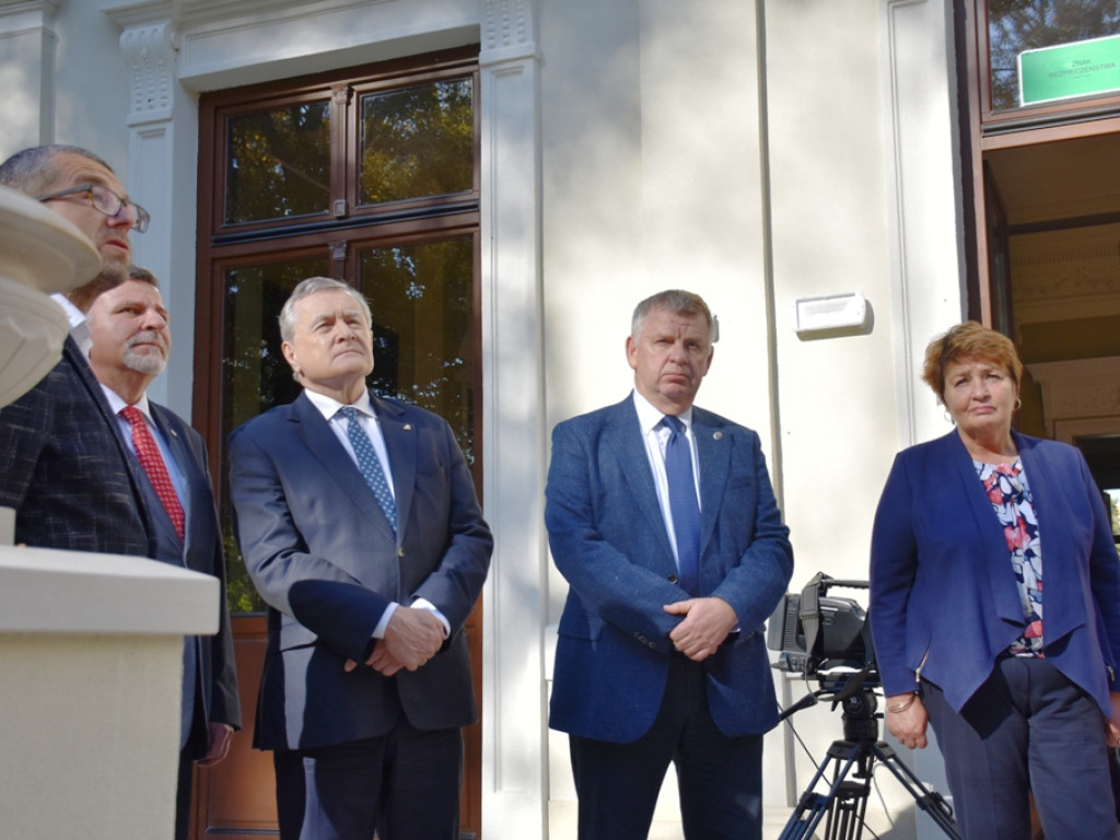 O czym rozmawiano w ostrowieckim muzeum?