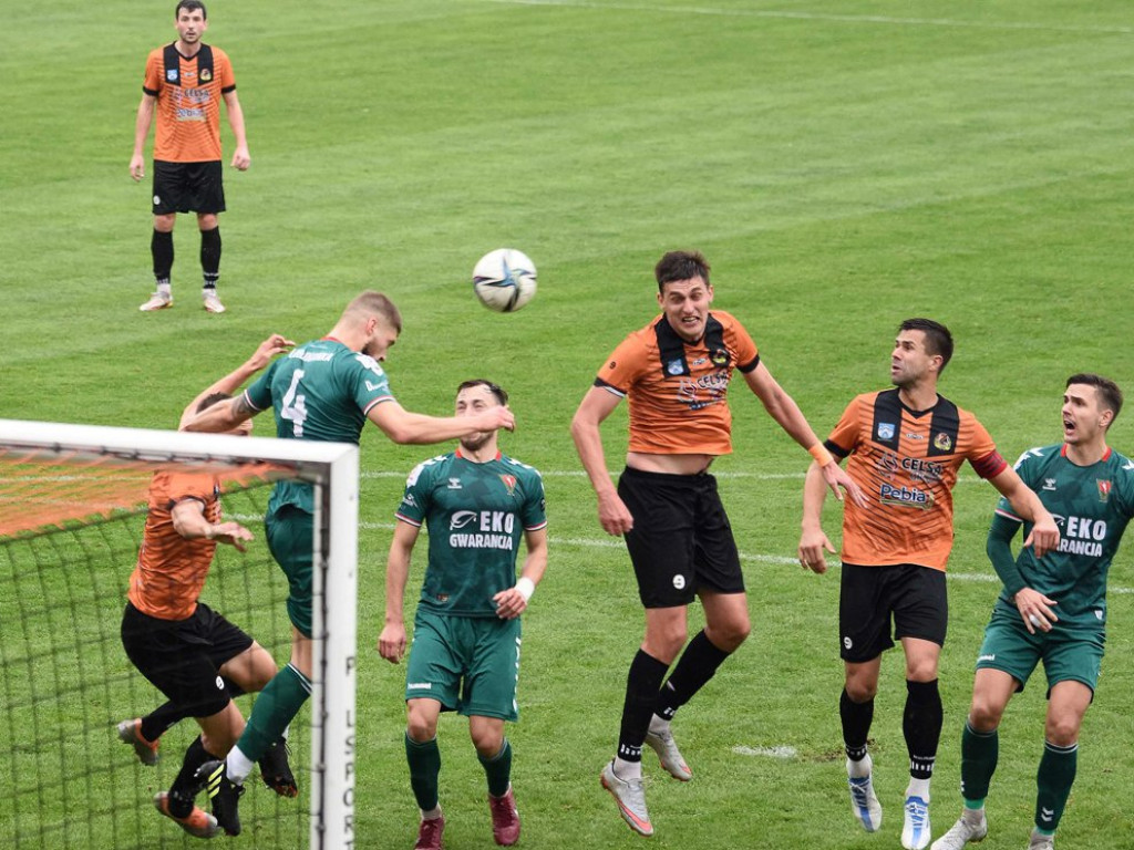 III liga piłkarska. Grupa IV. *KSZO 1929 Ostrowiec Świętokrzyski - Lublinianka Lulin 3:2