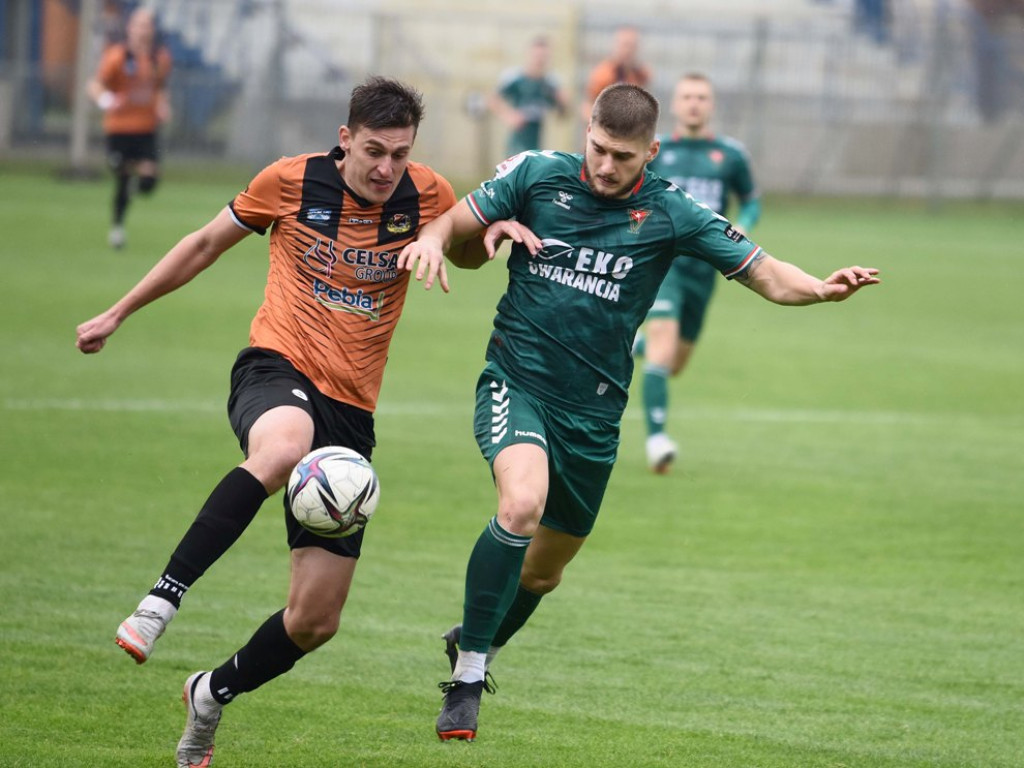 III liga piłkarska. Grupa IV. *KSZO 1929 Ostrowiec Świętokrzyski - Lublinianka Lulin 3:2