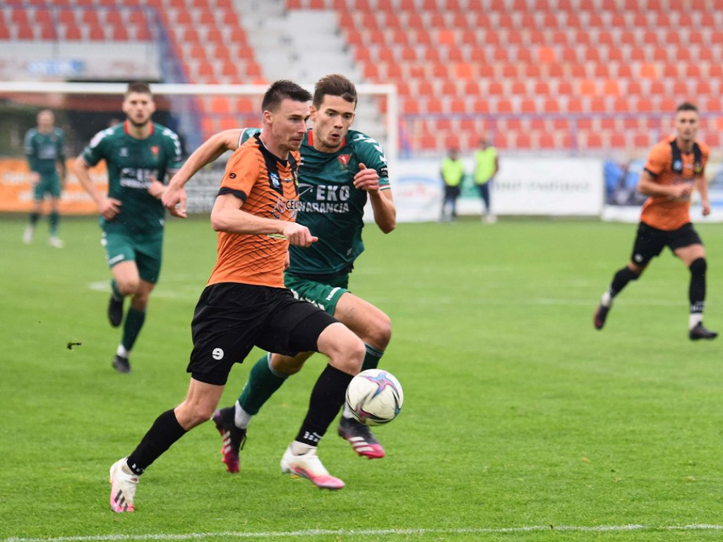 III liga piłkarska. Grupa IV. *KSZO 1929 Ostrowiec Świętokrzyski - Lublinianka Lulin 3:2