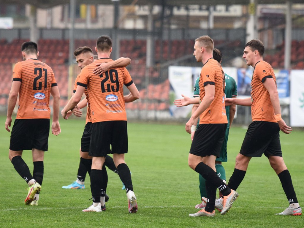 III liga piłkarska. Grupa IV. *KSZO 1929 Ostrowiec Świętokrzyski - Lublinianka Lulin 3:2
