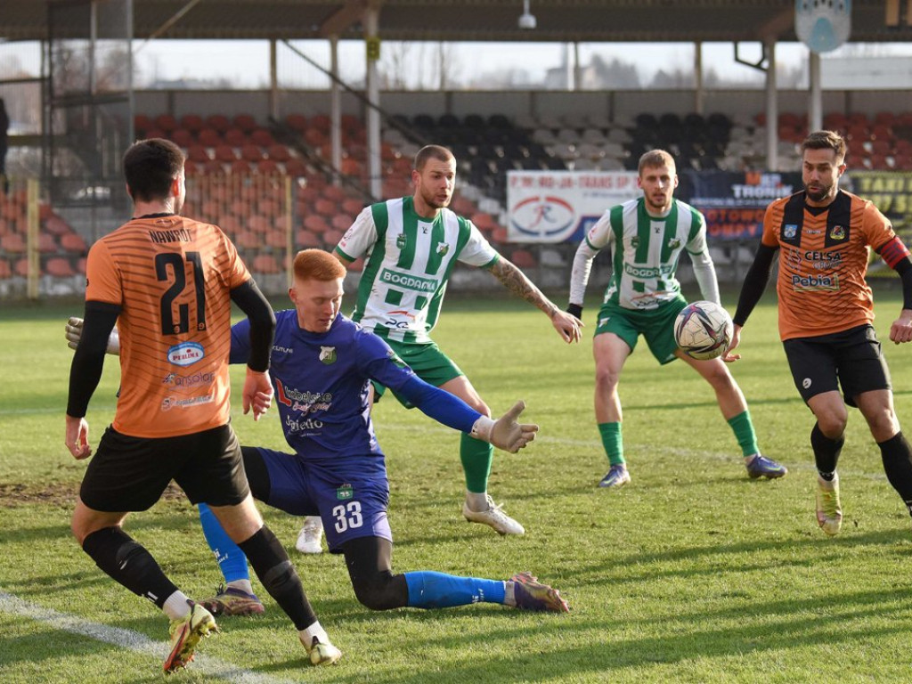 III liga piłkarska. Grupa IV. *KSZO 1929 Ostrowiec Świętokrzyski - Chełmianka Chełm 5:1