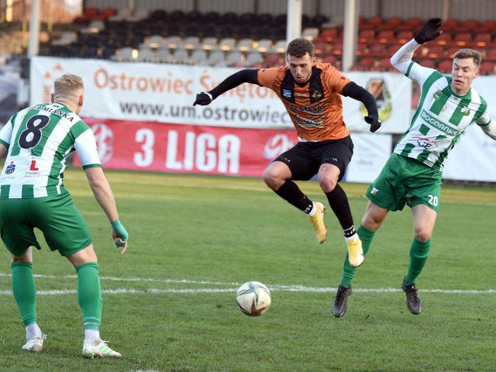 III liga piłkarska. Grupa IV. *KSZO 1929 Ostrowiec Świętokrzyski - Chełmianka Chełm 5:1