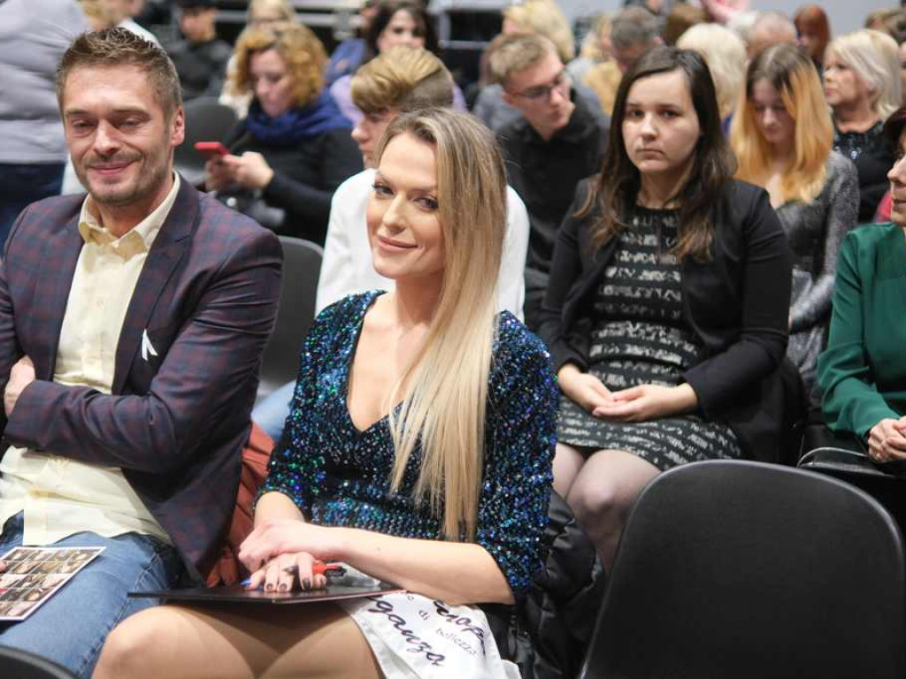 Patrycja Mossakowska Miss Ostrowca 2022 (zdjęcia, wideo)