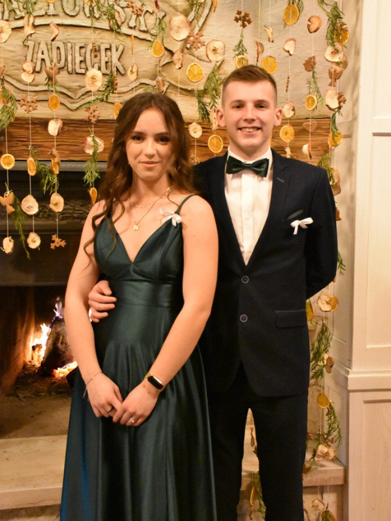 Bal studniówkowy maturzystów LO Nr I imienia Stanisława Staszica w Ostrowcu Świętokrzyskim