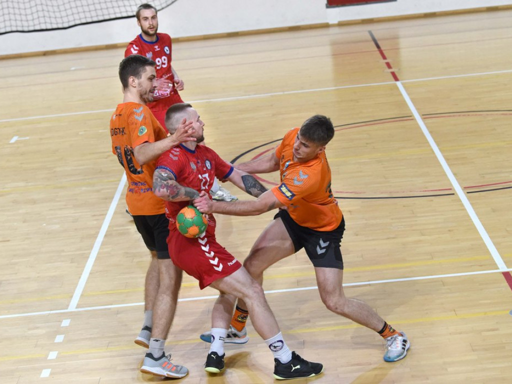 Sparingowy mecz szczypiornistów KSZO. Wygrana z Wisłą Sandomierz 35:29