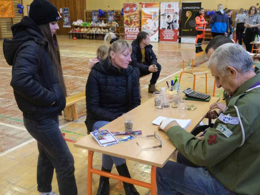 Wielka Orkiestra Świątecznej Pomocy w Ostrowcu Świętokrzyskim (zdjęcia, wideo)