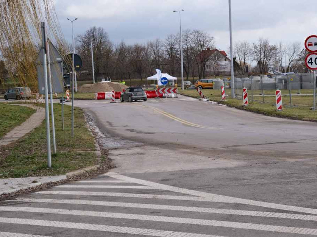 Wbito łopaty pod najważniejsze drogowe zadanie Ostrowca Świętokrzyskiego (zdjęcia)
