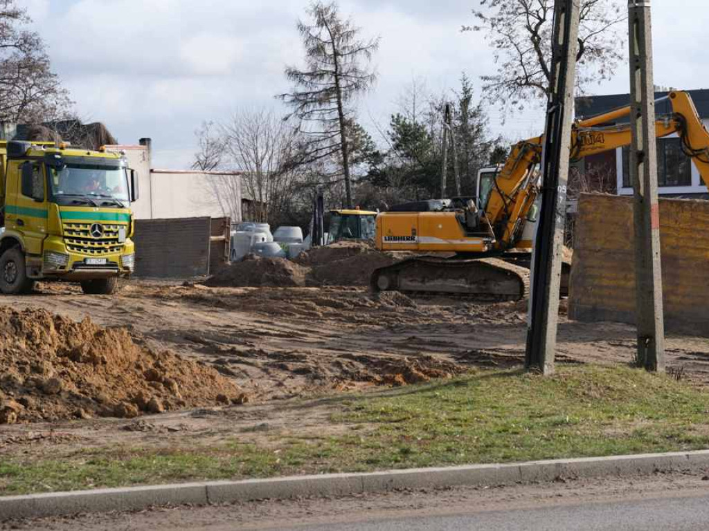 Wbito łopaty pod najważniejsze drogowe zadanie Ostrowca Świętokrzyskiego (zdjęcia)