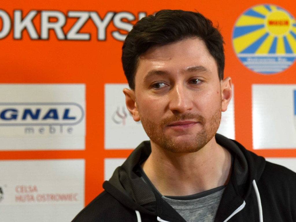 II liga siatkówki kobiet. Grupa IV. *KSZO SMS Ostrowiec Świętokrzyski - Wisła Kraków 3:0