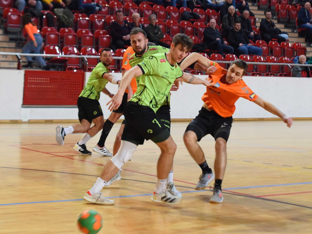 I liga piłki ręcznej mężczyzn. Grupa D. *KSZO Ostrowiec Świętokrzyski - MTS Chrzanów 32:31
