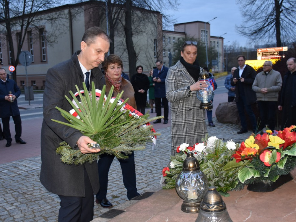 Obchody 80. rocznicy Zbrodni Katyńskiej w Ostrowcu Świętokrzyskim