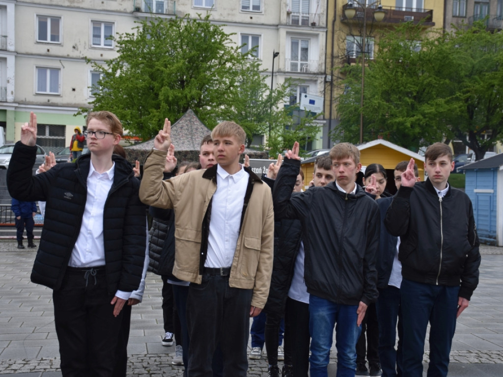 Uroczystość ślubowania młodzieży szkół Zakładu Doskonalenia Zawodowego (Fotogaleria)