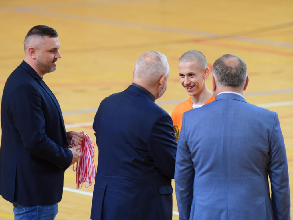 I liga piłki ręcznej mężczyzn. Grupa D. KSZO Ostrowiec Świętokrzyski - ASPR Zawadzkie  41:37