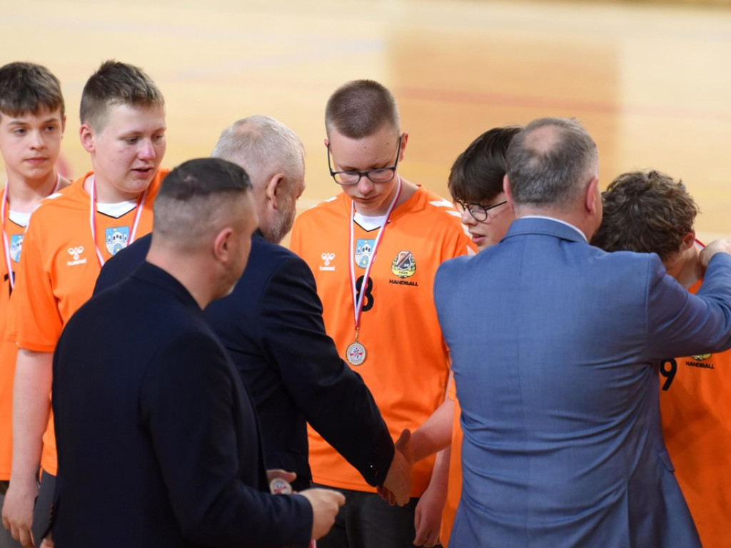 I liga piłki ręcznej mężczyzn. Grupa D. KSZO Ostrowiec Świętokrzyski - ASPR Zawadzkie  41:37