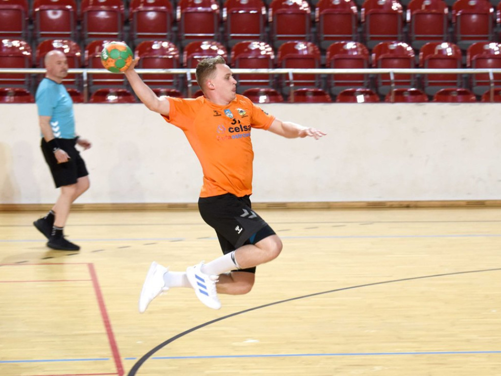 I liga piłki ręcznej mężczyzn. Grupa D. KSZO Ostrowiec Świętokrzyski - ASPR Zawadzkie  41:37