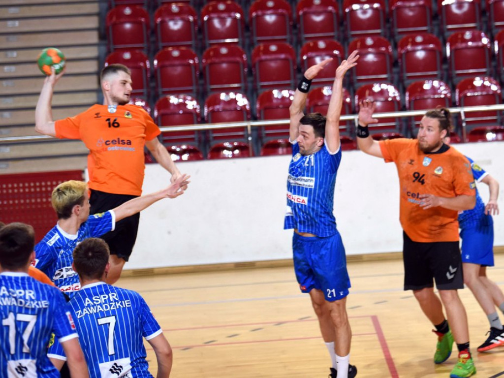 I liga piłki ręcznej mężczyzn. Grupa D. KSZO Ostrowiec Świętokrzyski - ASPR Zawadzkie  41:37