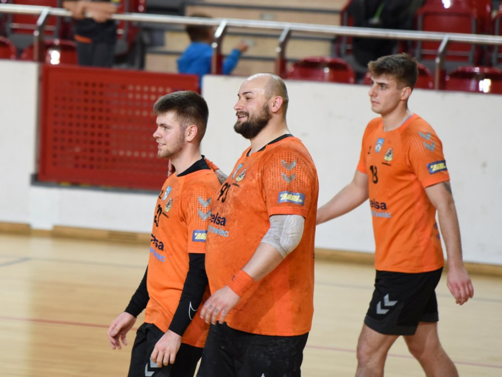 I liga piłki ręcznej mężczyzn. Grupa D. KSZO Ostrowiec Świętokrzyski - ASPR Zawadzkie  41:37