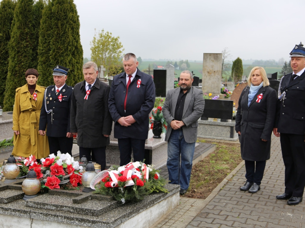 Bogu na chwałę, ludziom na pożytek. 232. rocznica uchwalenia Konstytucji 3 Maja i Dzień Strażaka w Waśniowie