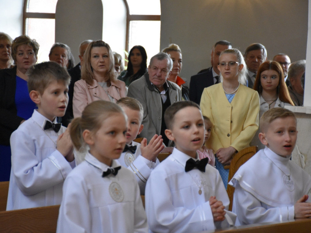 Czas Pierwszych Komunii Świętych