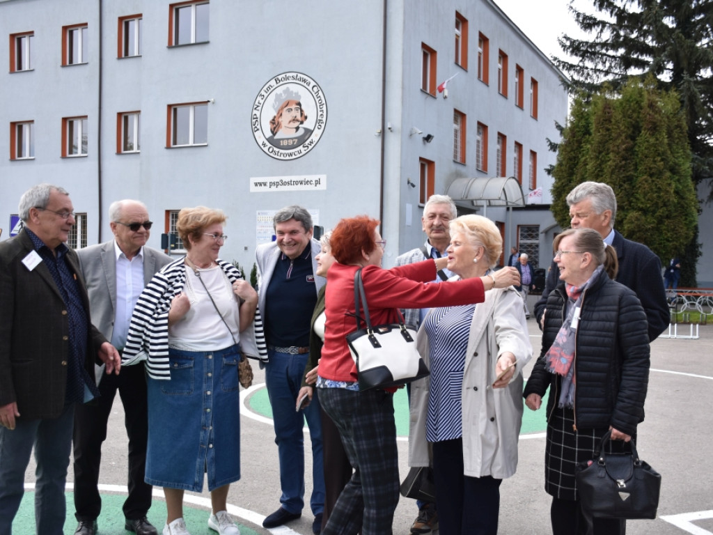 Stara wiaro Ostrowca, dobrze, że jesteście!