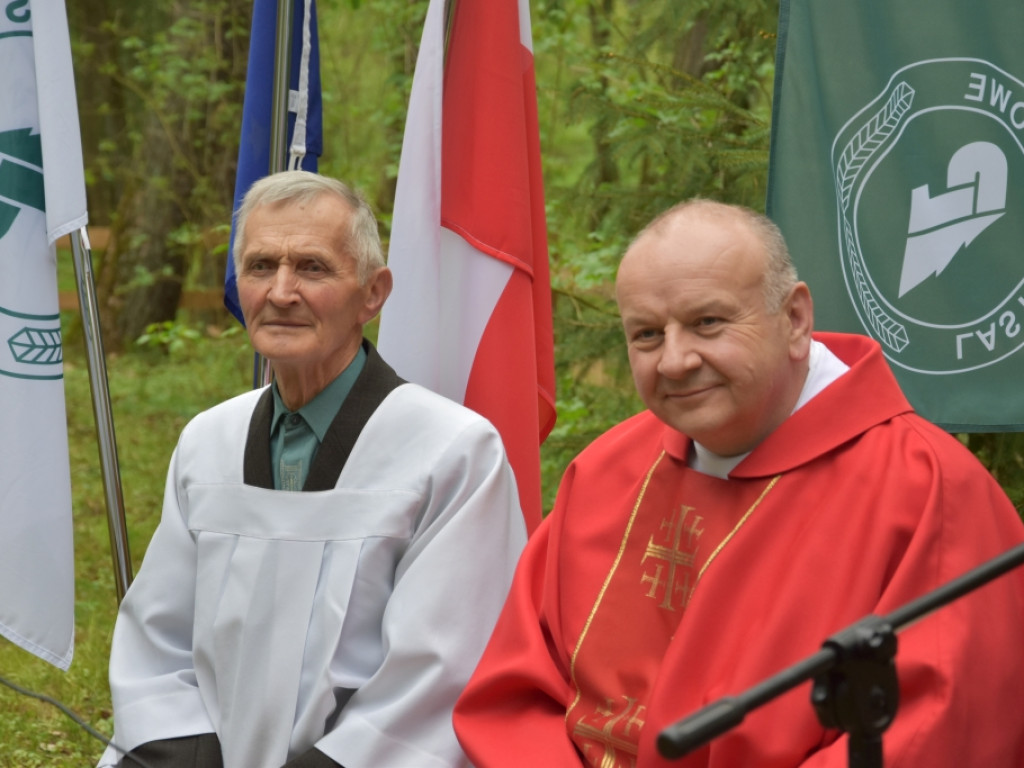 Chwała bohaterom Bitwy pod Jeziórkiem
