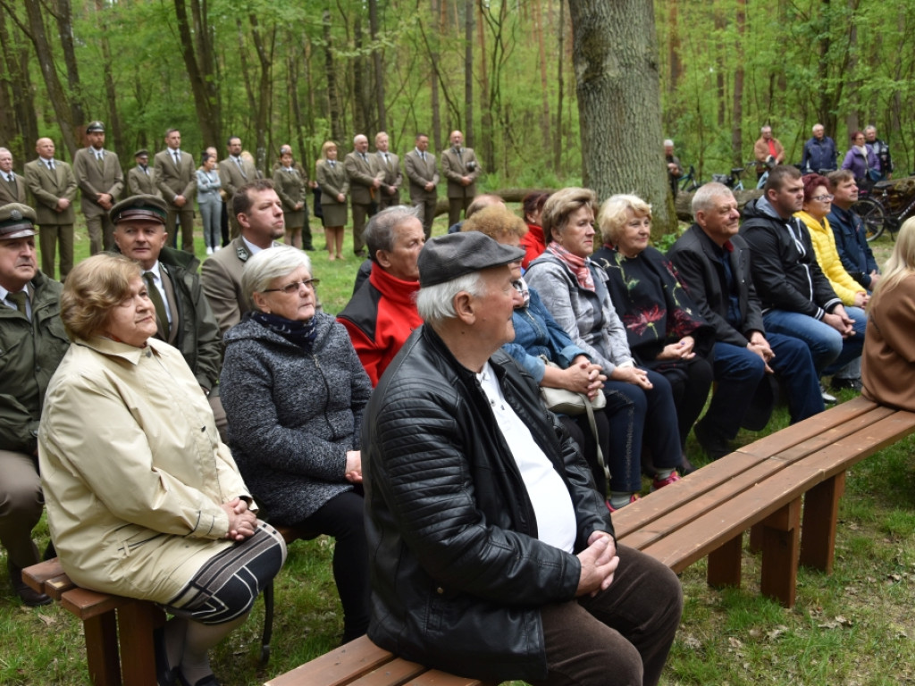 Chwała bohaterom Bitwy pod Jeziórkiem