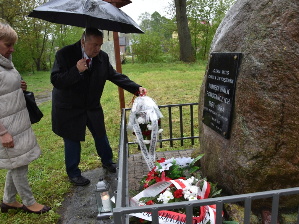 Tablica upamiętniająca zwycięską bitwę