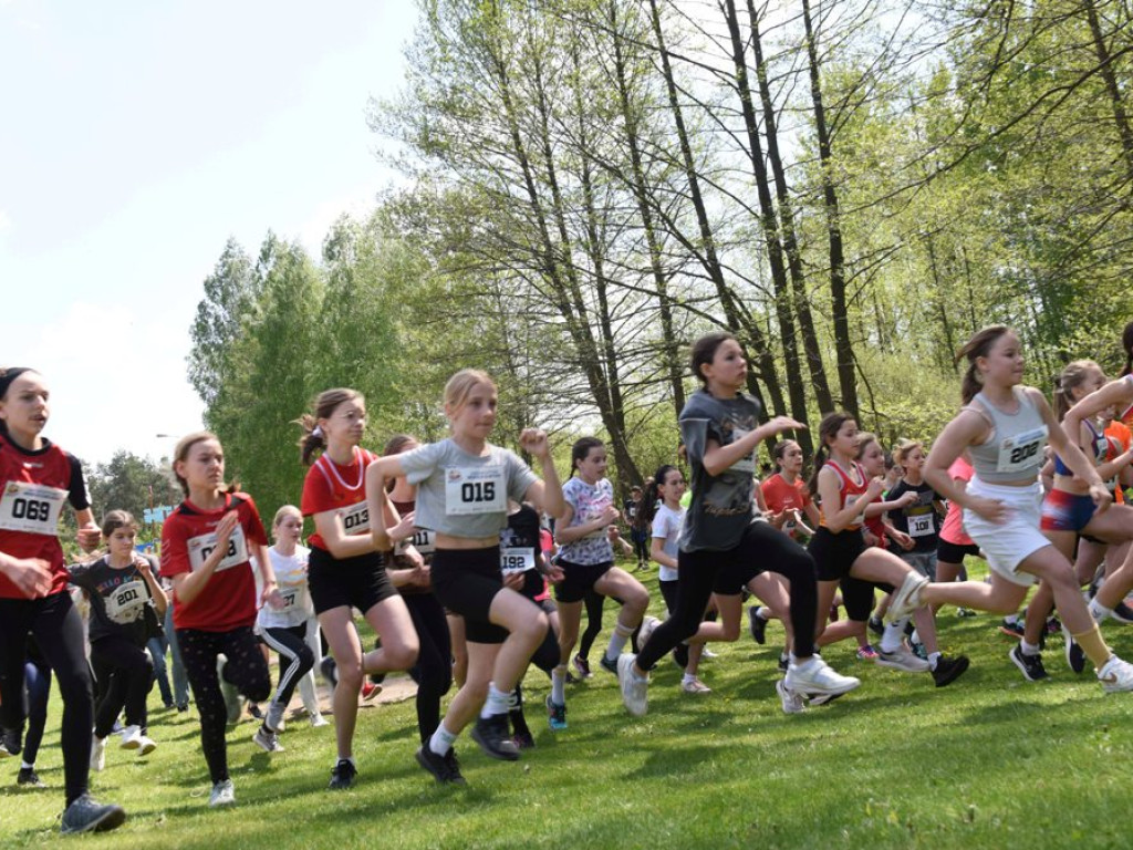 Lekkoatletyczne Nadzieje Olimpijskie. Biegi przełajowe na Gutwinie