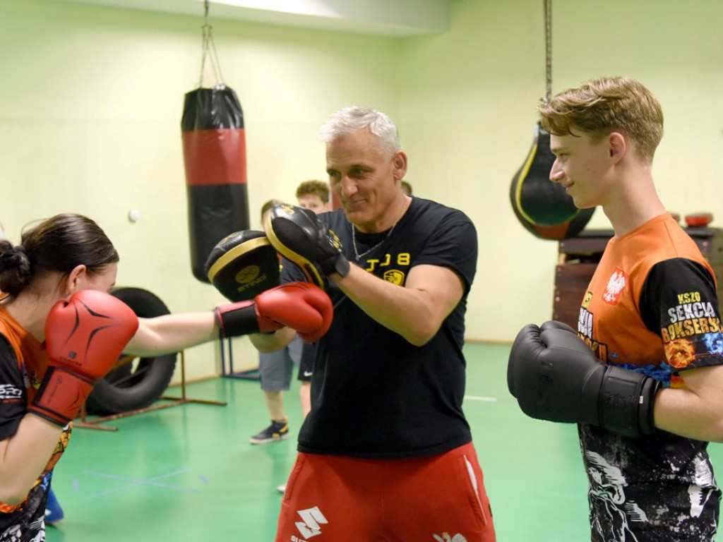 Trening pięściarski KSZO z trenerem kadry narodowej Wojciechem Bartnikiem