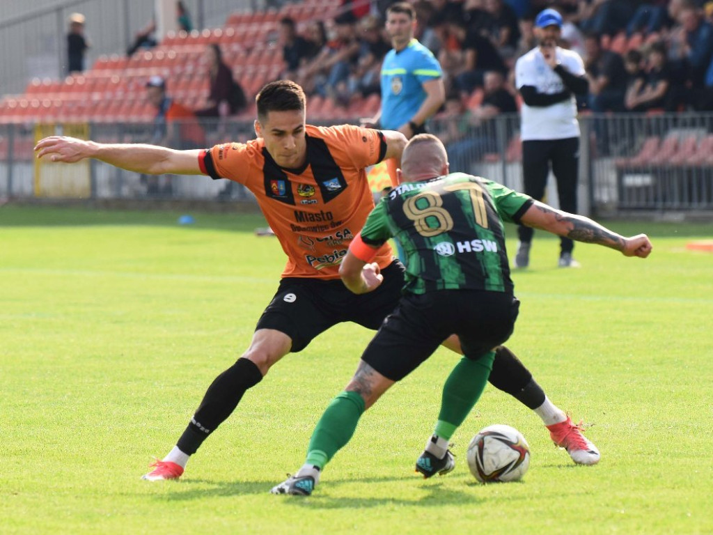 III liga piłkarska. *KSZO 1929 Ostrowiec Świętokrzyski - Stal Stalowa Wola 2:1