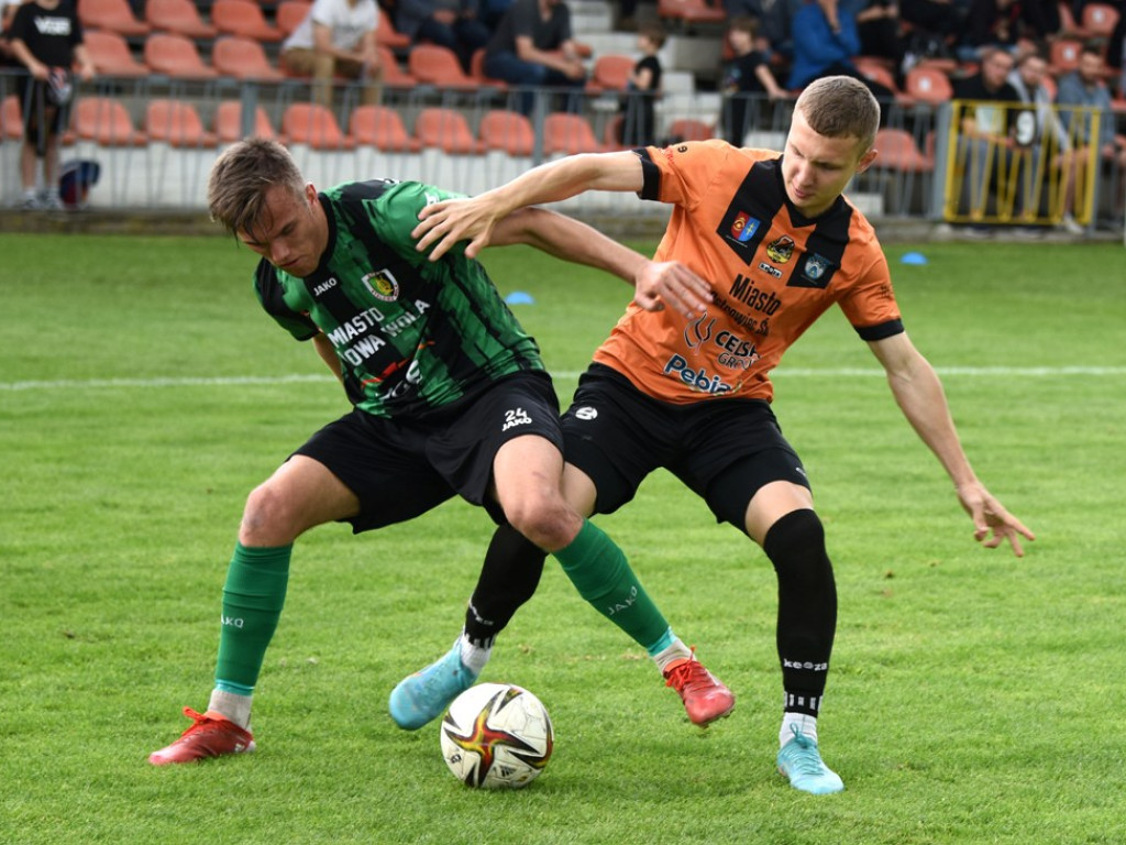 III liga piłkarska. *KSZO 1929 Ostrowiec Świętokrzyski - Stal Stalowa Wola 2:1