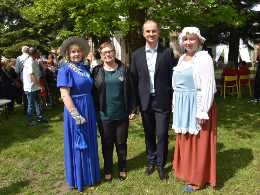 Hrabia Małachowski na Pikniku Porcelanowym w Ćmielowie