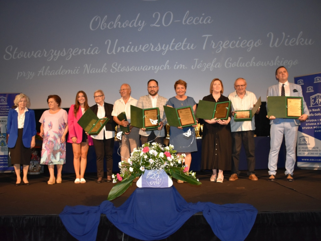 20 -lecie Uniwersytetu Trzeciego Wieku