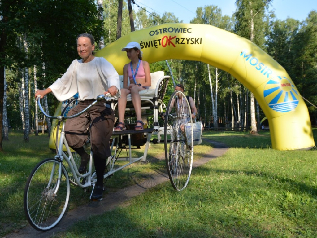 Upalna niedziela na rowerze (zdjęcia)
