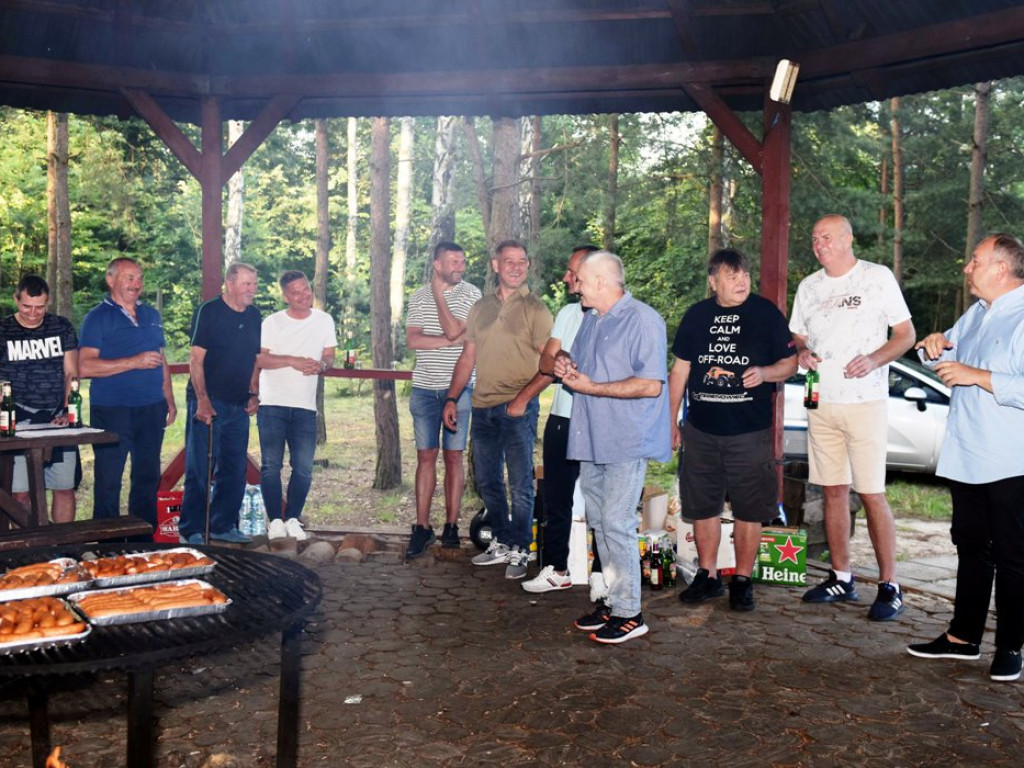 Na Gutwinie spotkali się byli piłkarze, trenerzy i działacze KSZO. Stowarzyszenie Old Boys KSZO integruje ostrowieckie środowisko piłkarskie
